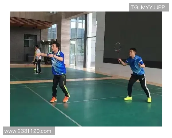 深圳羽毛球队在挑战赛中的比赛经验与表现分析